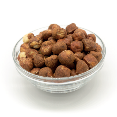 Nocciole intere nazionali crude calibro 9-11 Di Sano srl